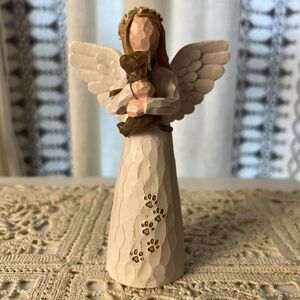 Borlesta Dog Memorial Angel‎ Hand Carved Polyresin Pet Loss Gift